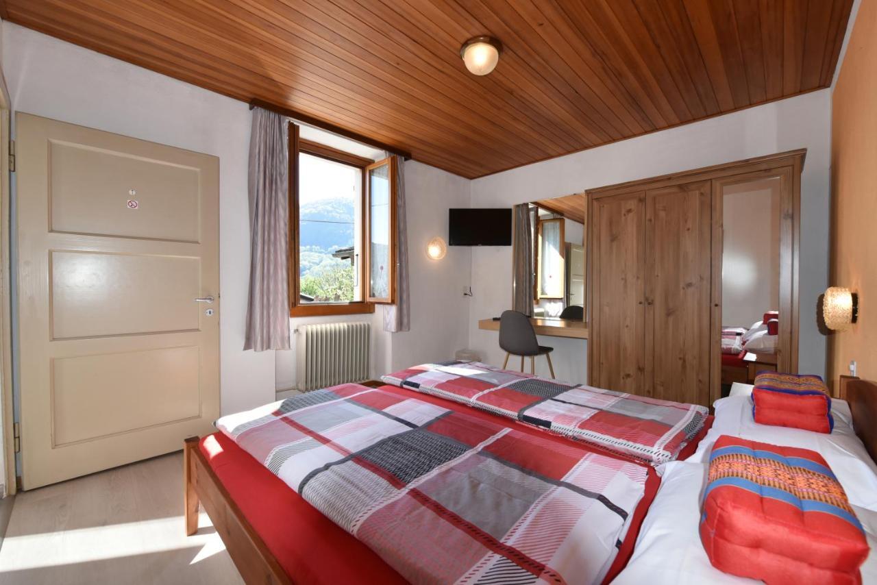 Hotel Pensione Serena Purasca Dış mekan fotoğraf