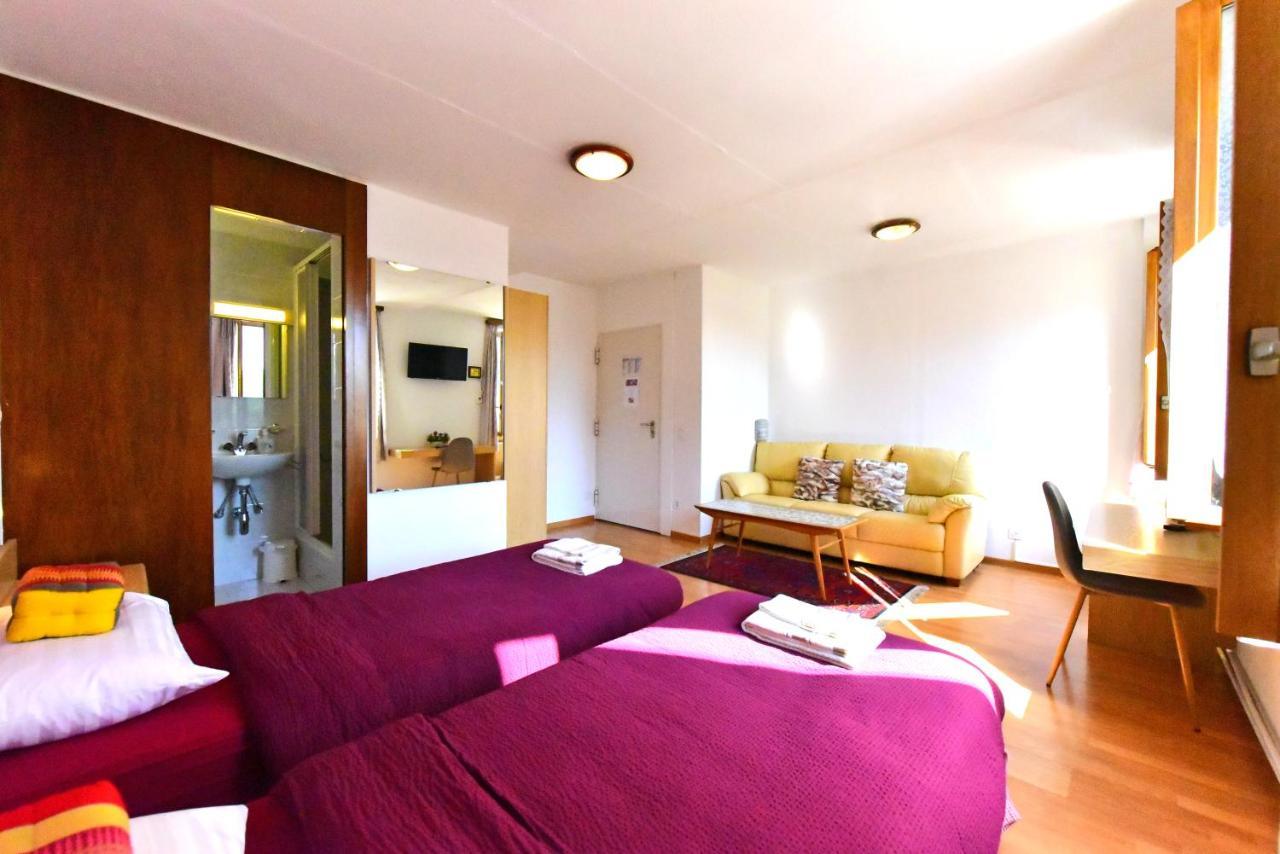 Hotel Pensione Serena Purasca Dış mekan fotoğraf